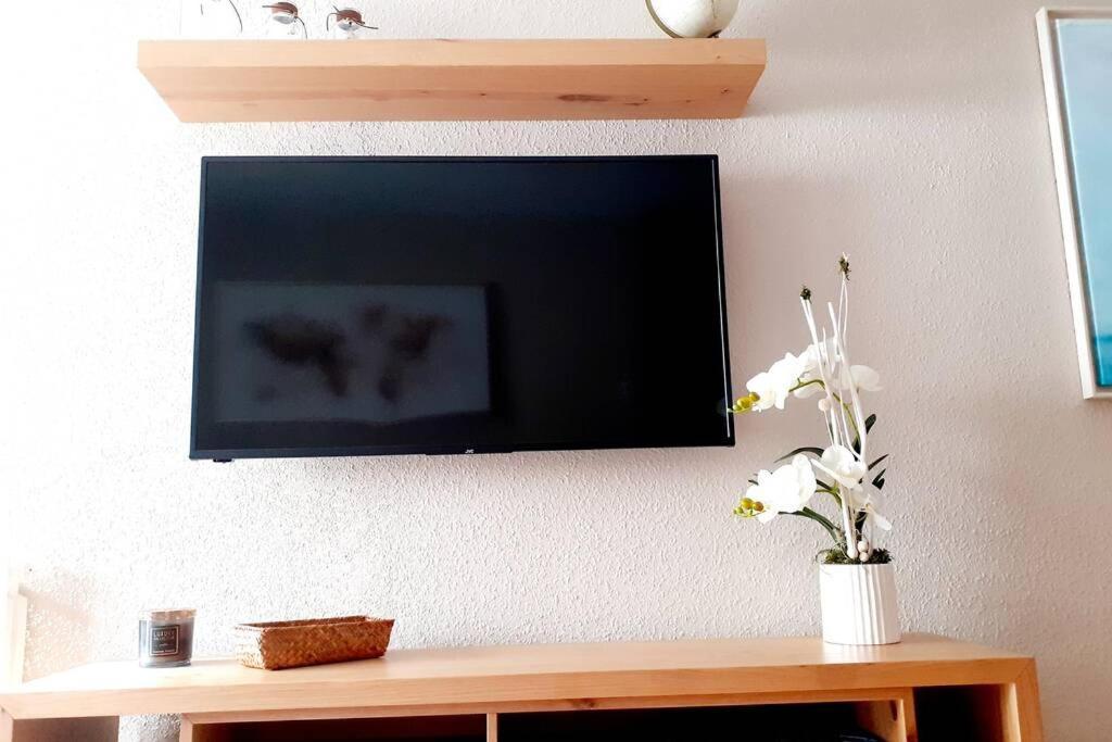 エスカライ Adosado Marbles Con Txoko Y Wifiヴィラ エクステリア 写真
